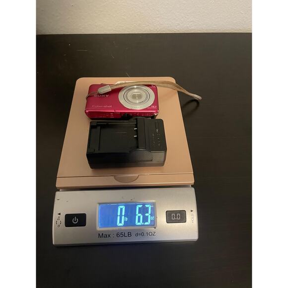 Sony Cyber-shot DSC-W710 Compact Digital Camera 16.1MP Pink 5X Zoom LCD Charger - Picture 13 of 13